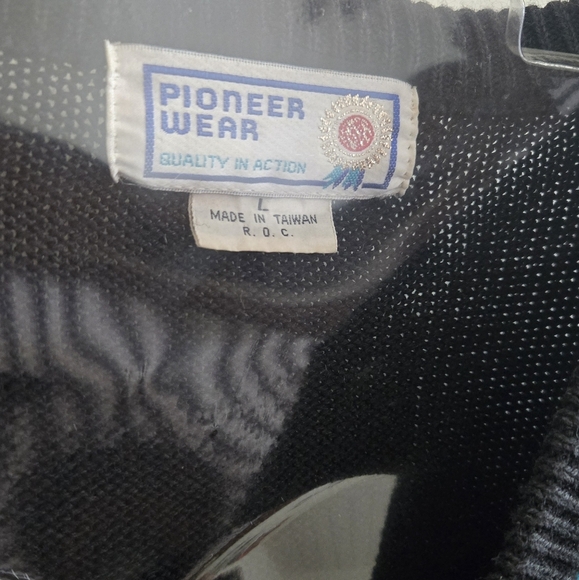 90's Vintage Western Southwestern Sweater  Fringe & Embroidery Black Teal EUC - Picture 2 of 4